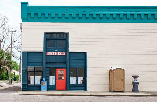 Best Luxury portable toilet rental  in Willimantic, CT